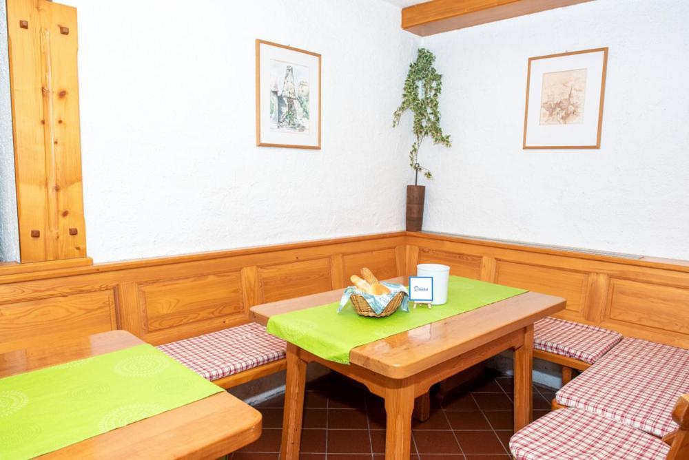Gaestehaus Schuetz Spitz an der Donau Extérieur photo